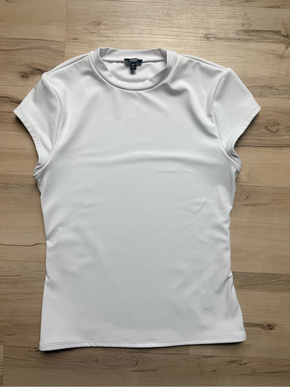 Express White Short Sleeve Performance Crew Tee
